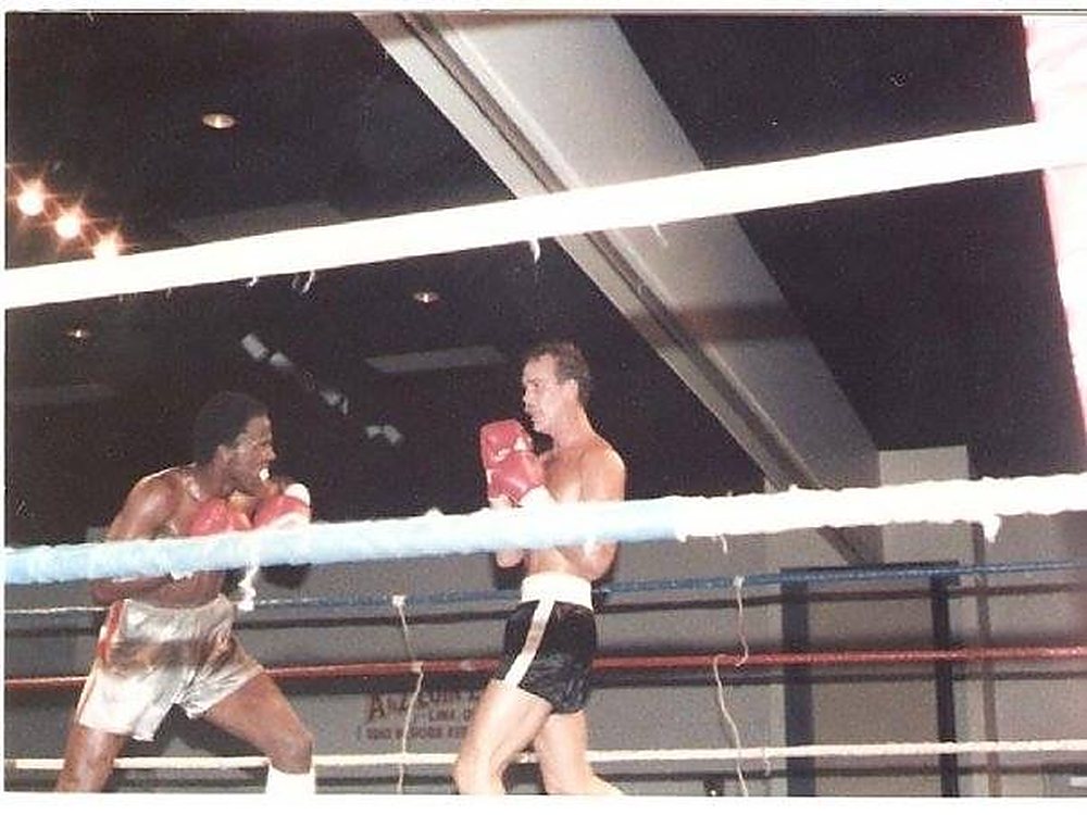 Master Terry Gay in a professional kickboxing match during his title run